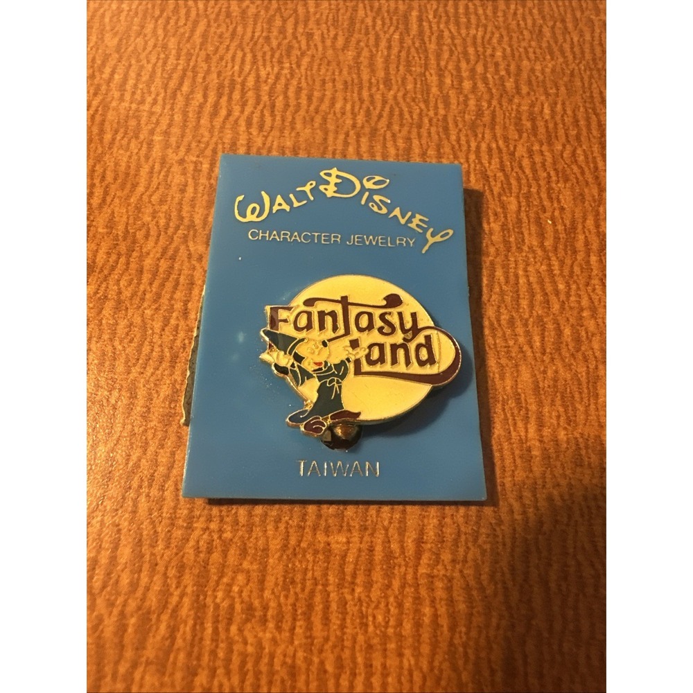 Mickey Mouse Sorcerer's Apprentice Fantasyland Disneyland 30th Disney‎ Pin 1189
